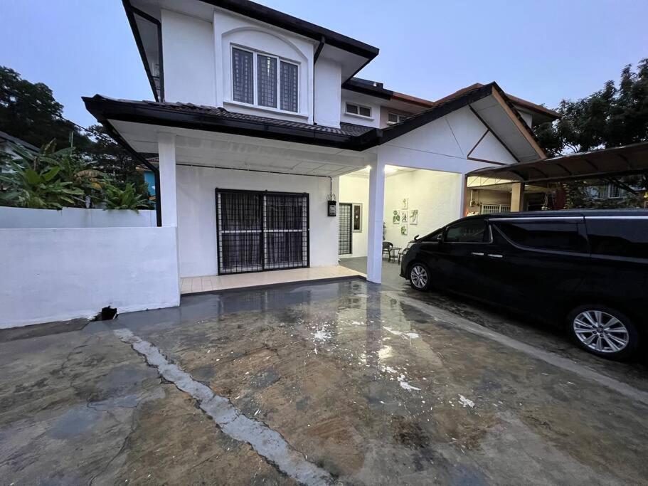 Rumah Melati By Impian Homestay Klia-Salak Tinggi-Nilai Sepang Exterior foto